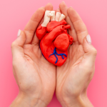 Gustavo Luíz Guilherme Pinto apresenta os principais hábitos que ajudam a fortalecer o coração e prevenir doenças cardiovasculares.