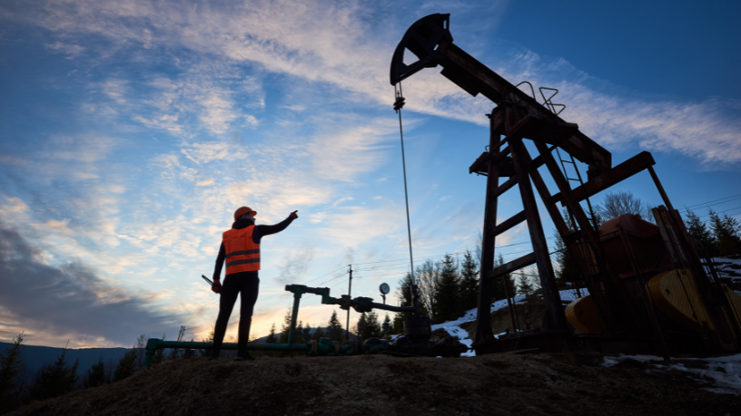 Paulo Roberto Gomes Fernandes analisa como continuidade, rigor técnico e foco em prazos marcam a posse de Graça Foster na Petrobras.