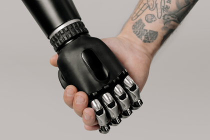 Moya e a Revolução da Robótica Humanoide no Mundo Real