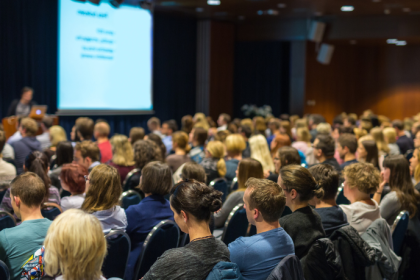 Workshop de Inteligência Artificial em Senador Canedo impulsiona capacitação tecnológica gratuita