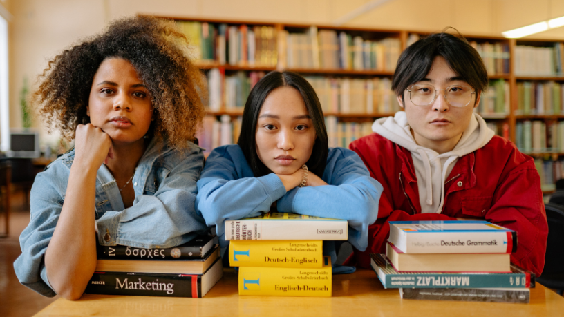 Política de cotas no Brasil: debate sobre novos critérios reacende discussão sobre inclusão e justiça social